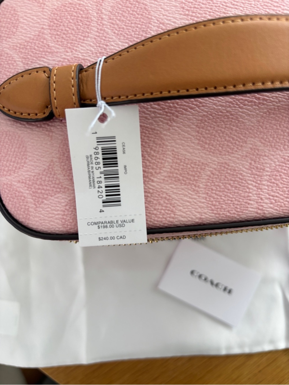 Coach Pink Signature Vanity Cosmetic Case with Tan Handle - Picture 4 of 10